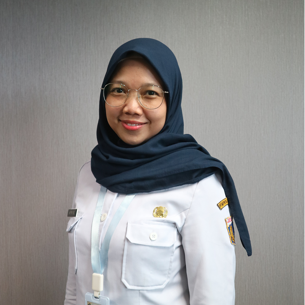 APRI EKAWATI, S.Kom.